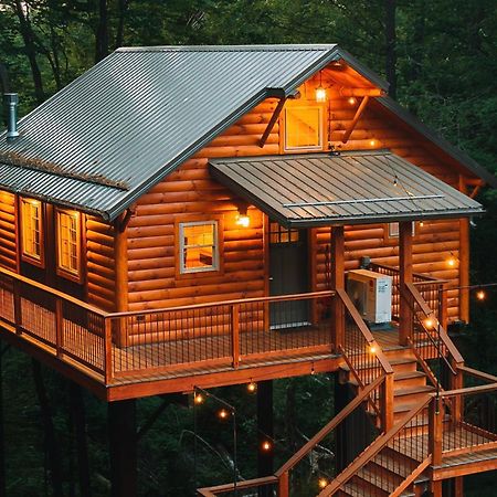 Cricket Hill Treehouse B By Amish Country Lodging Миллерсберг Экстерьер фото